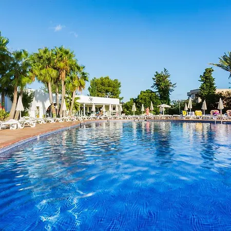 Sirenis Club Siesta فندق