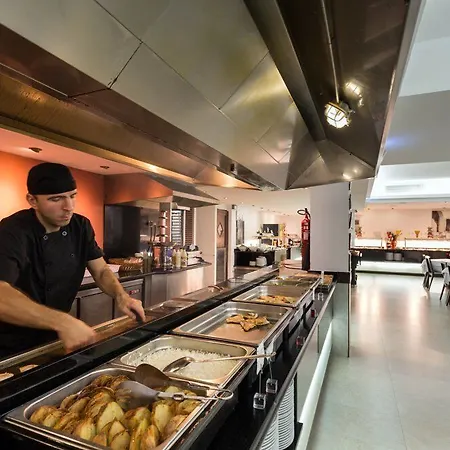 Sirenis Club Siesta فندق