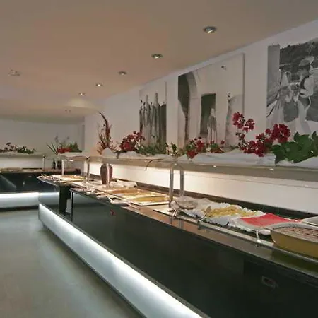Sirenis Club Siesta 酒店 4*
